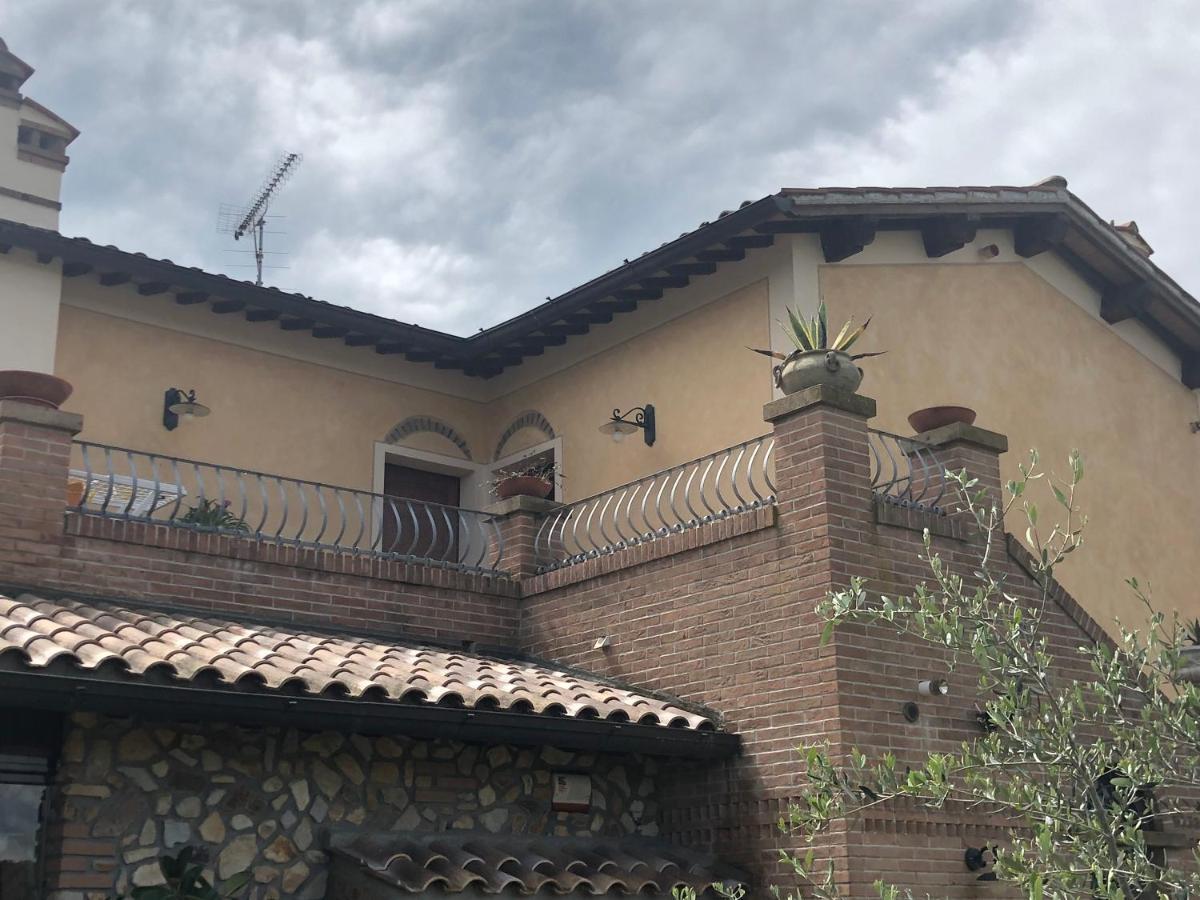 Casa in campagna a due passi dal mare Pisa Esterno foto