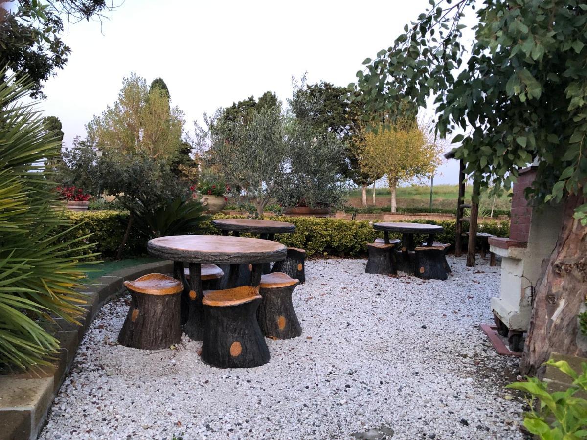 Casa in campagna a due passi dal mare Pisa Esterno foto
